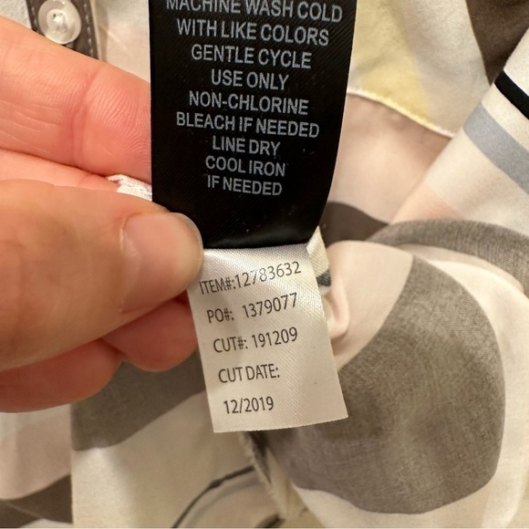 Torrid Challis Button Front Dolman Sleeve Top Pastel Striped Blouse Size 1X - Picture 6 of 6